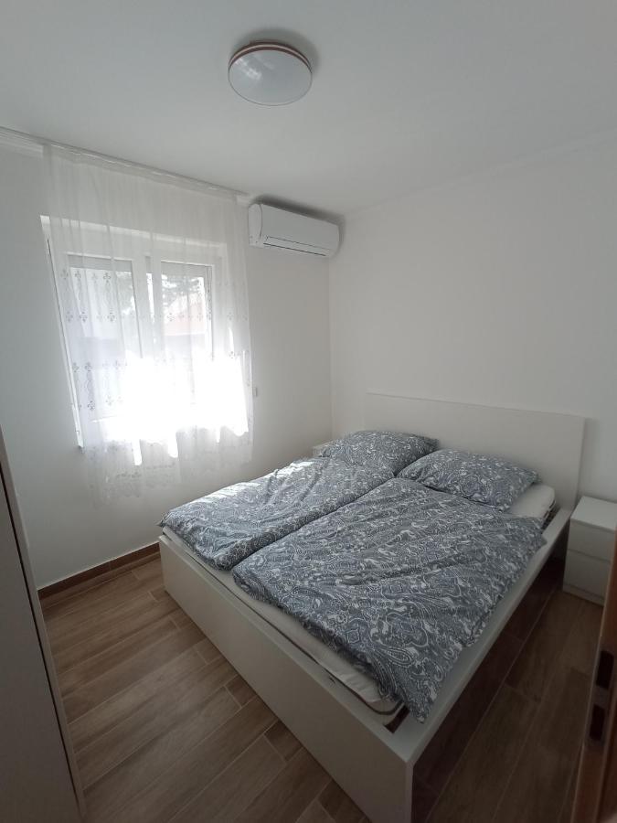 Relax Apartment Fonyod ภายนอก รูปภาพ