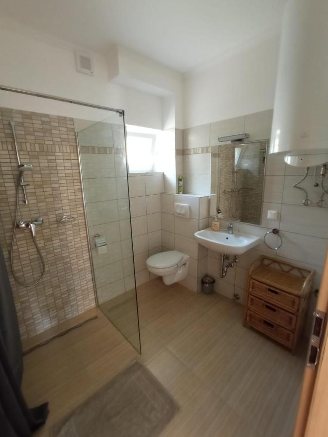 Relax Apartment Fonyod ภายนอก รูปภาพ